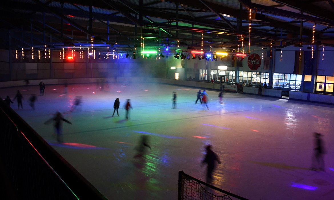 Schlittschuh-Erlebnisse: Eissporthalle Rheine