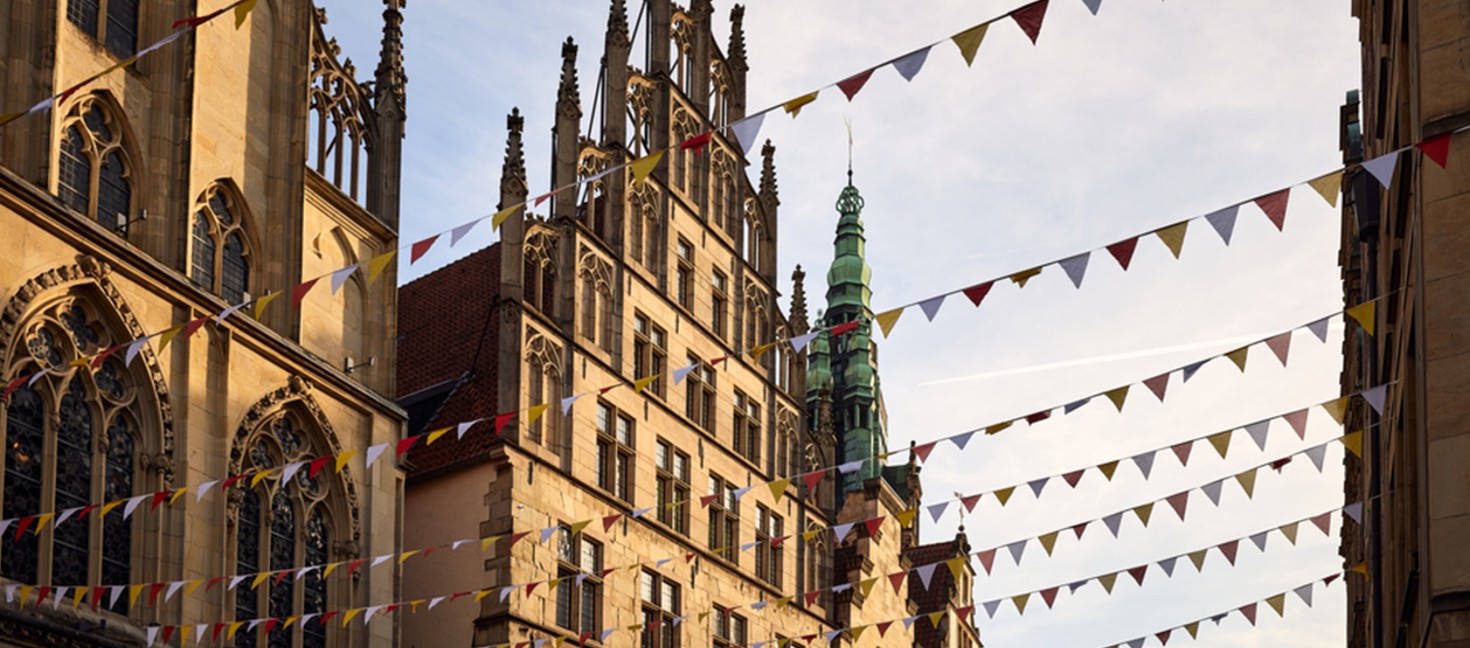 Shopping in Münster: Giebel in der Altstadt