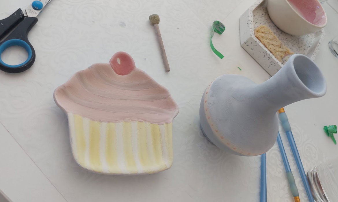 Keramik bemalen im Porzellansalon Bielefeld