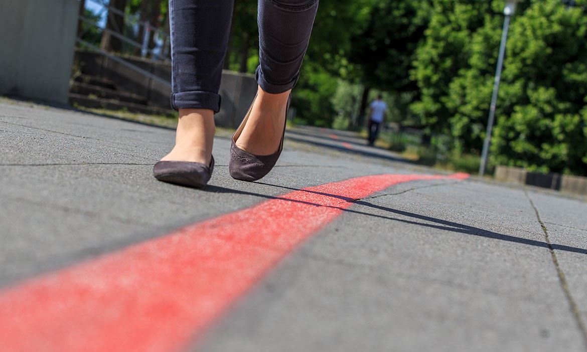 Roter Faden Hannover: Frauenfüße