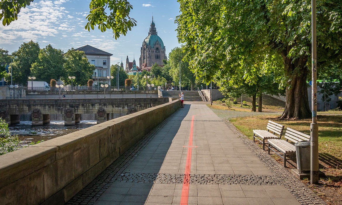 Roter Faden Hannover: Leineufer und Neues Rathaus
